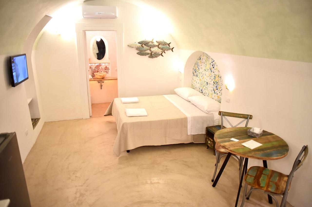 B&B Tre Principi 加利波利 外观 照片