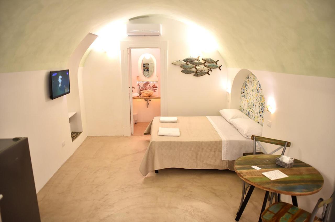 B&B Tre Principi 加利波利 外观 照片