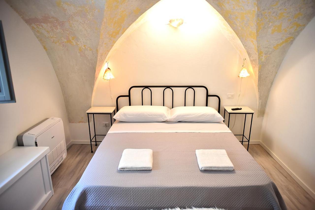 B&B Tre Principi 加利波利 外观 照片